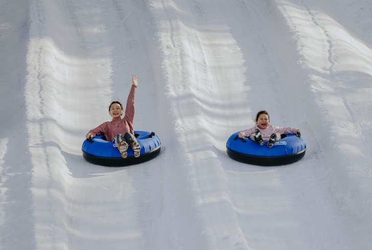 what to do in poconos in winter - Snow tubing